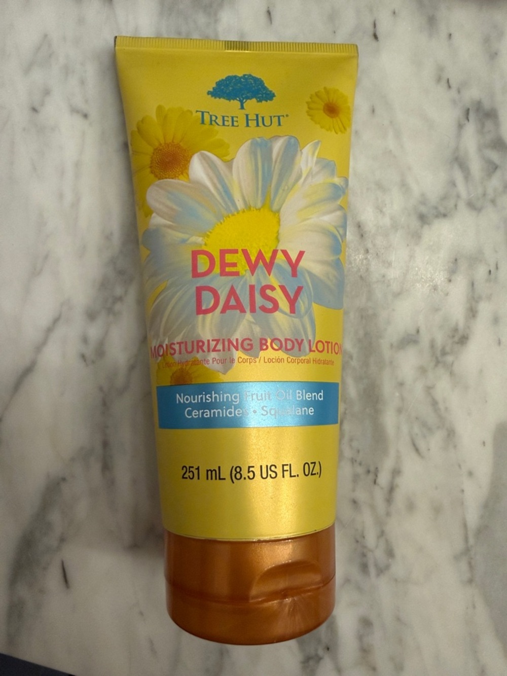 Tree Hut Dewy Daisy Moisturizing Body Lotion - Yellow
